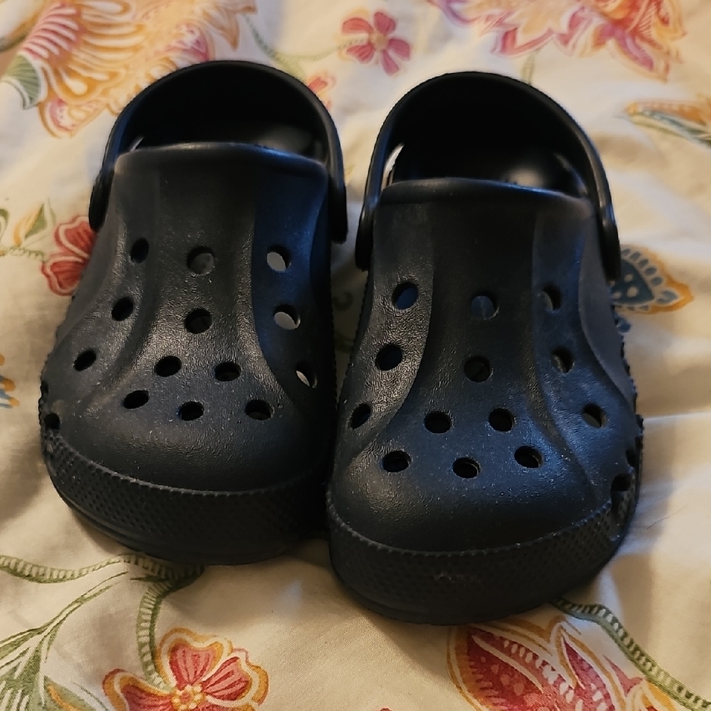 Kids Navy Blue Clogs